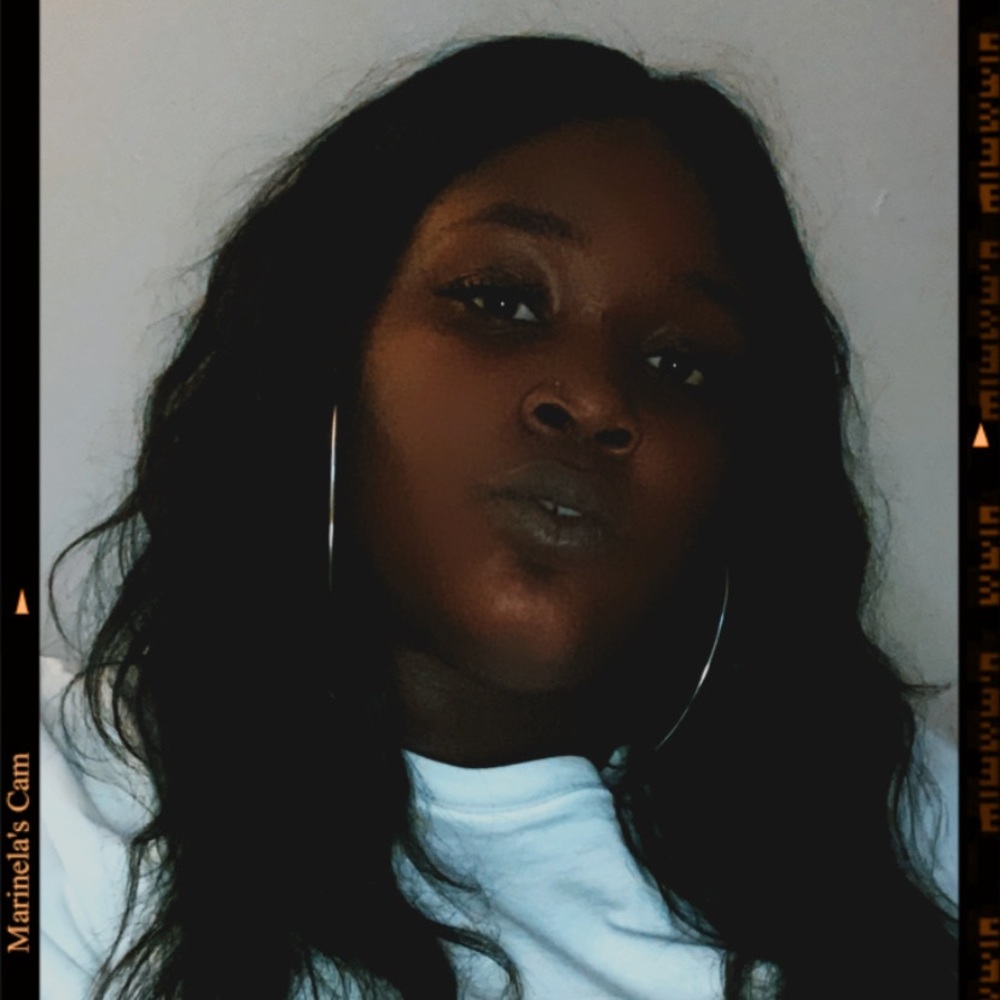 Meet your Posher, Farida